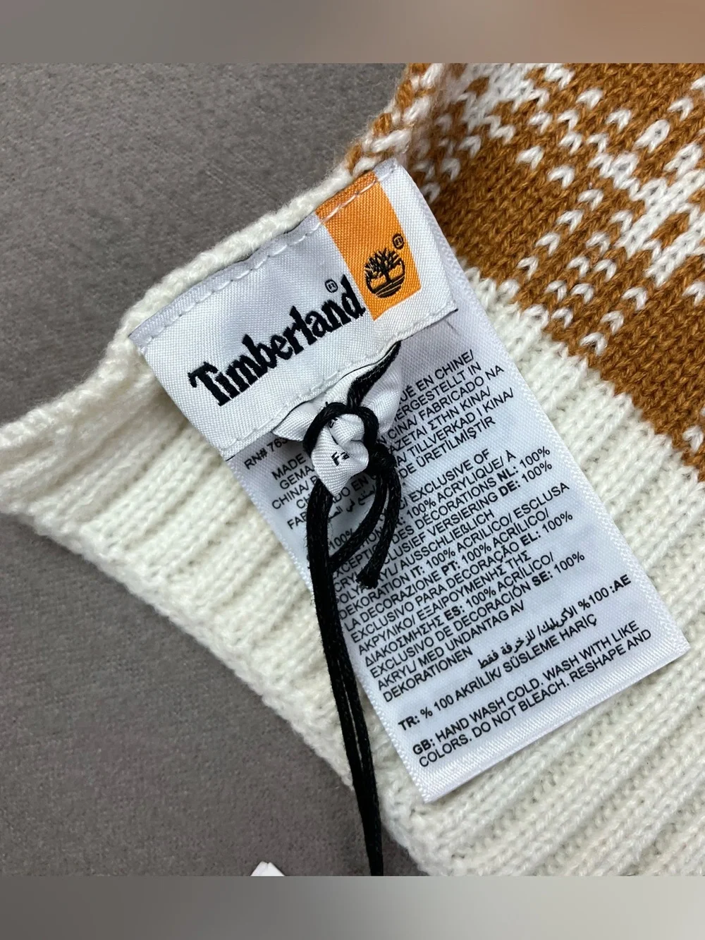 Timberland Fall Cozy Plaid Scarf Cream / Burnt Orange NWT!